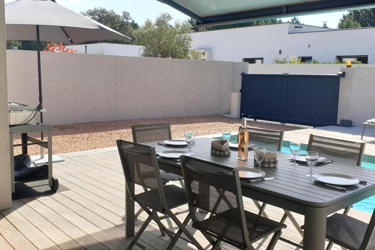 Villa Rossa 6 Pers Dans Residence Avec Piscine Chauffee Privee ليسي المظهر الخارجي الصورة